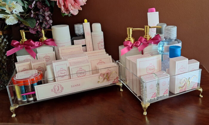 Kit Toilette 15 anos em tons de fucsia masculino e feminino